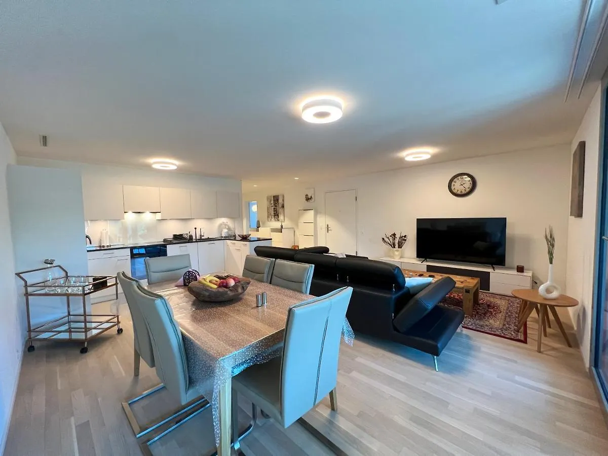 Lavish 4.5 Rooms Furnished Apartment @Glattbrugg location
